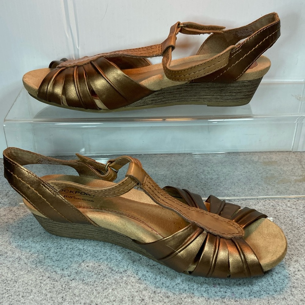Size 8 rock port Cobb hill collection old gold t-strap wedges. Super comfy Box 5